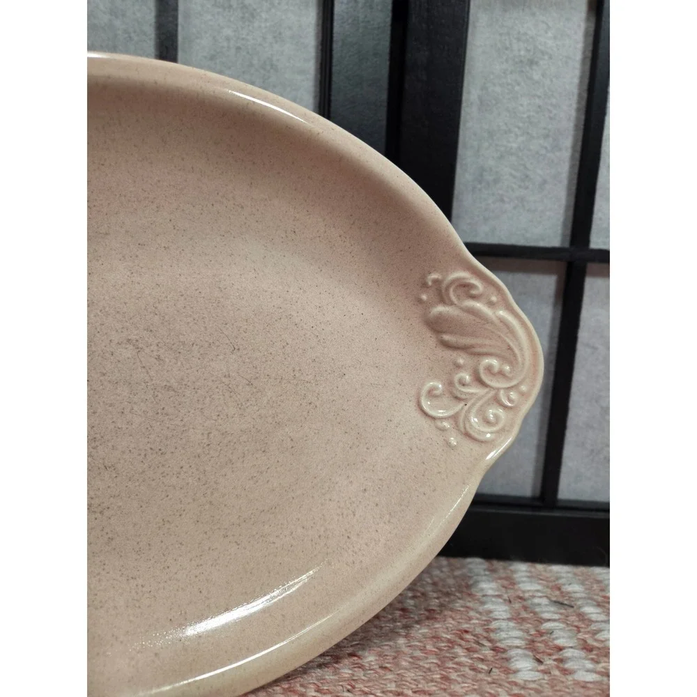 Pfaltzgraff platter size